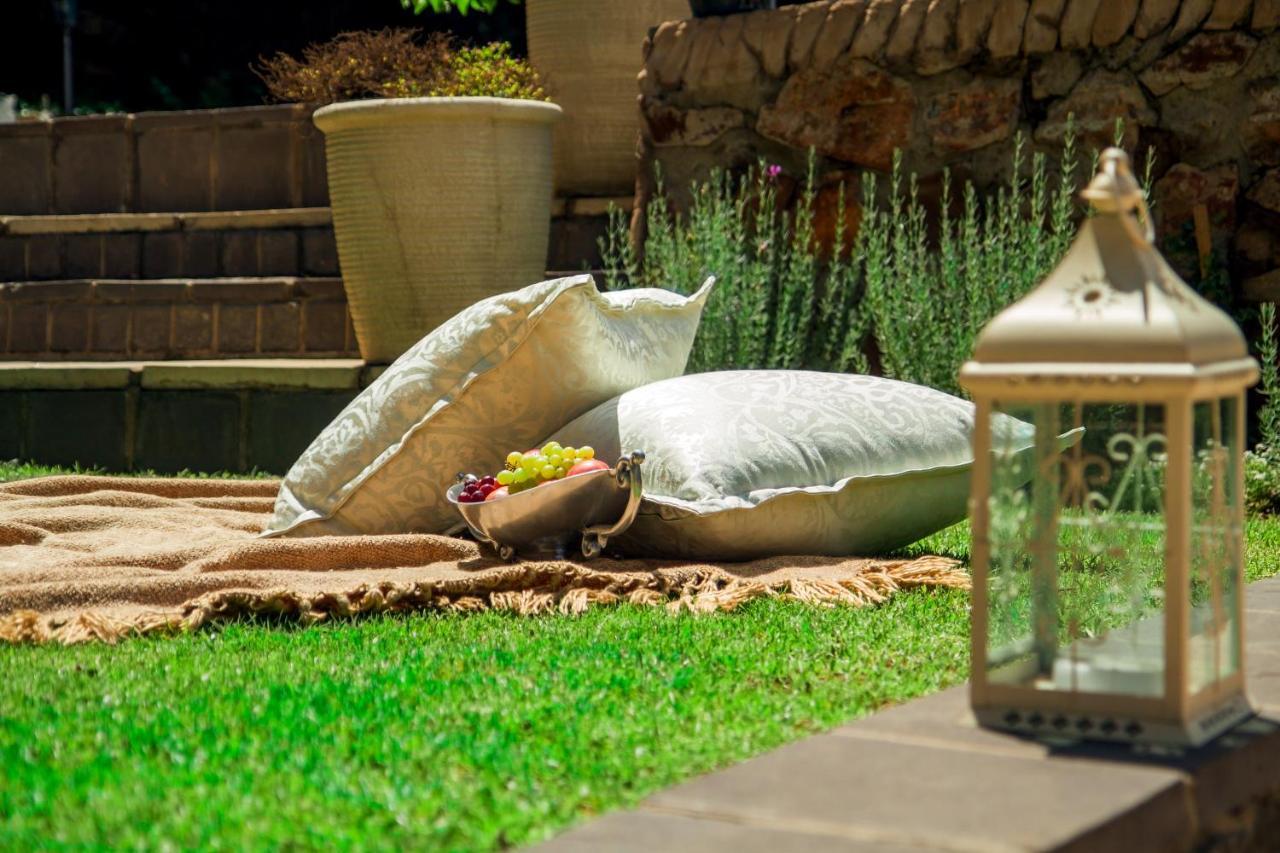 Amoris Guest House-Waterkloof Ridge Pretoria-Noord Extérieur photo