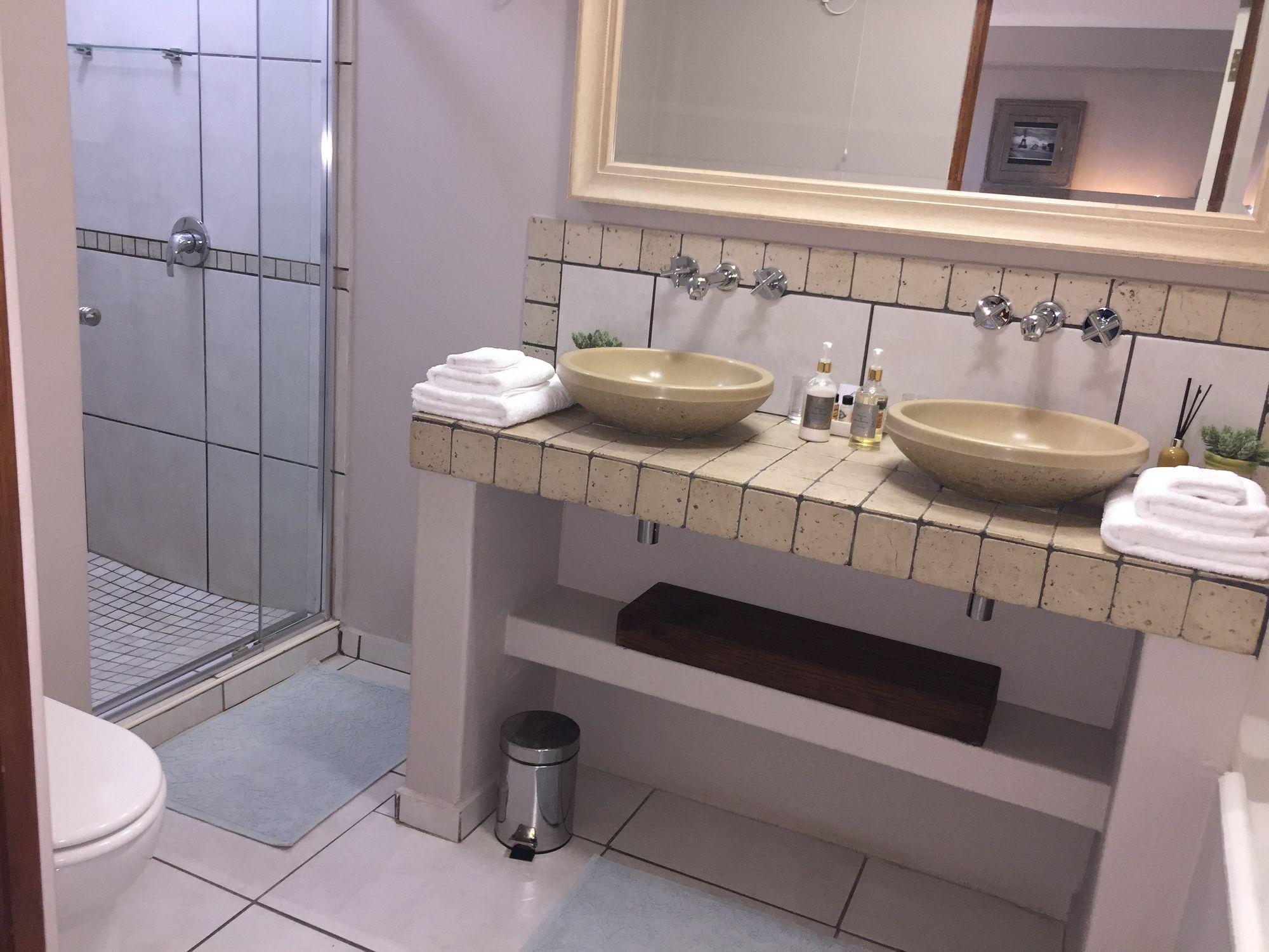 Amoris Guest House-Waterkloof Ridge Pretoria-Noord Extérieur photo