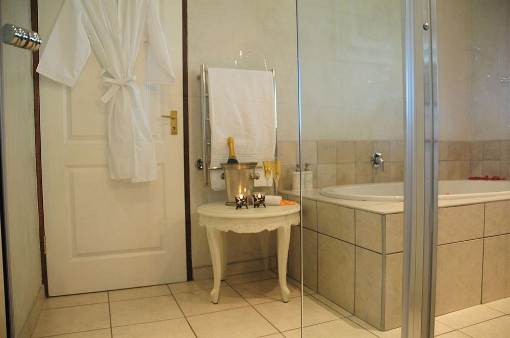 Amoris Guest House-Waterkloof Ridge Pretoria-Noord Extérieur photo